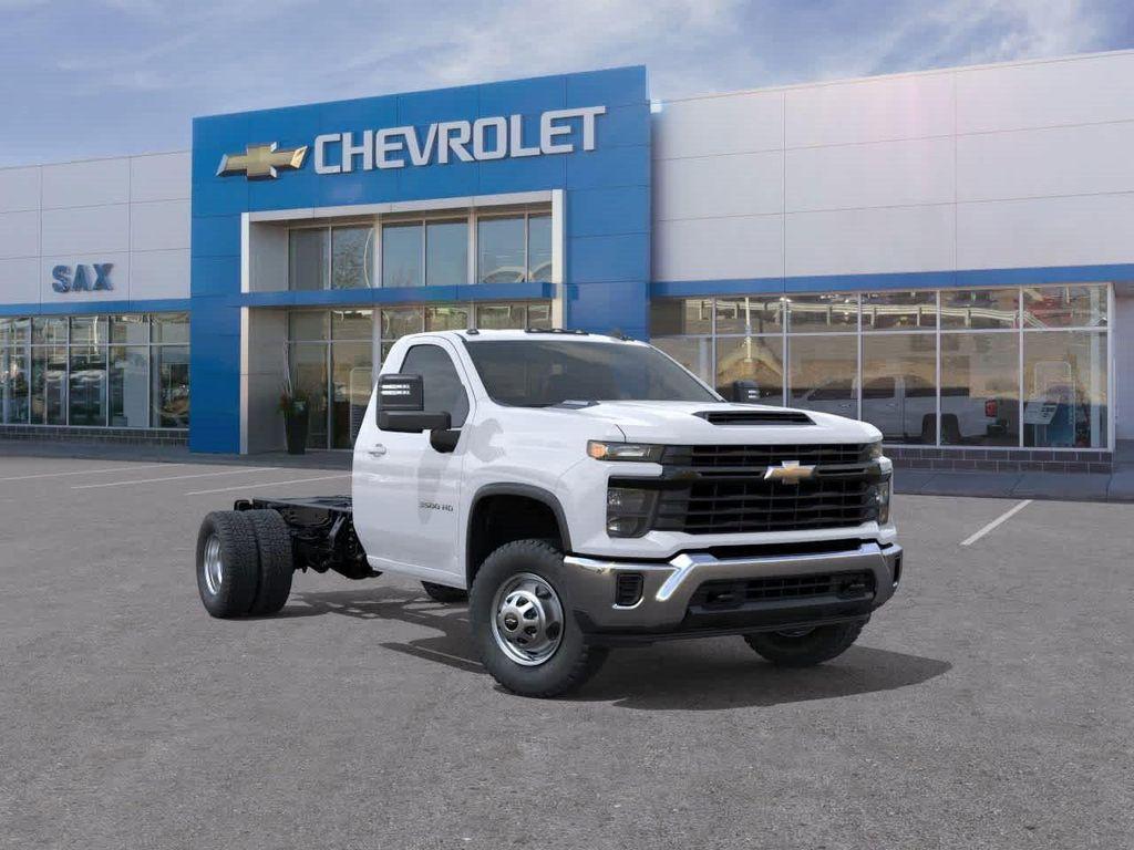 new 2025 Chevrolet Silverado 3500 car, priced at $60,633