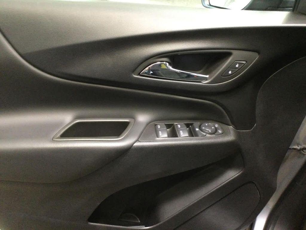 used 2023 Chevrolet Equinox car, priced at $25,990