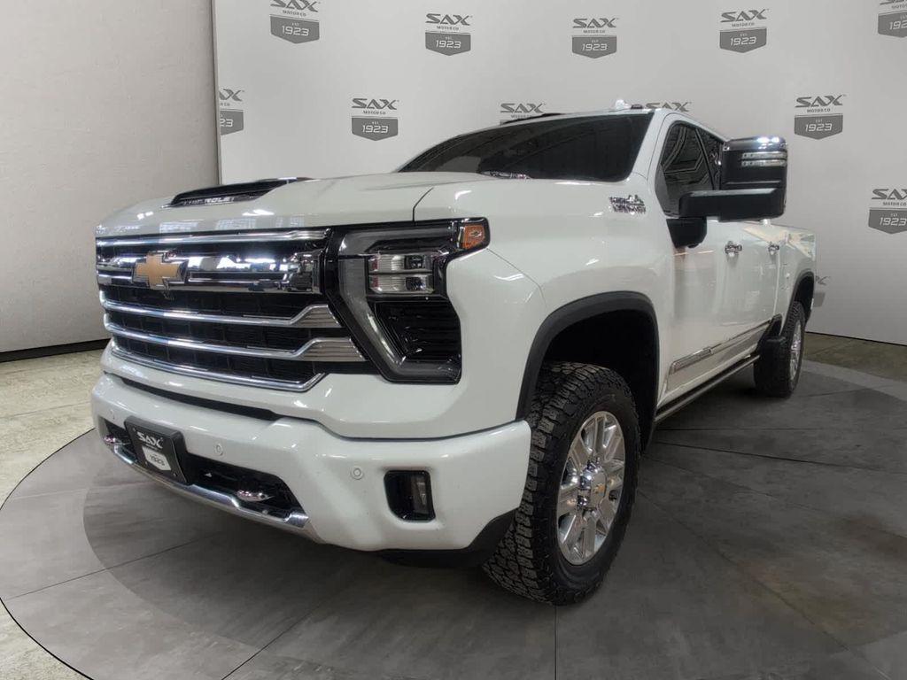 used 2025 Chevrolet Silverado 3500 car, priced at $62,995