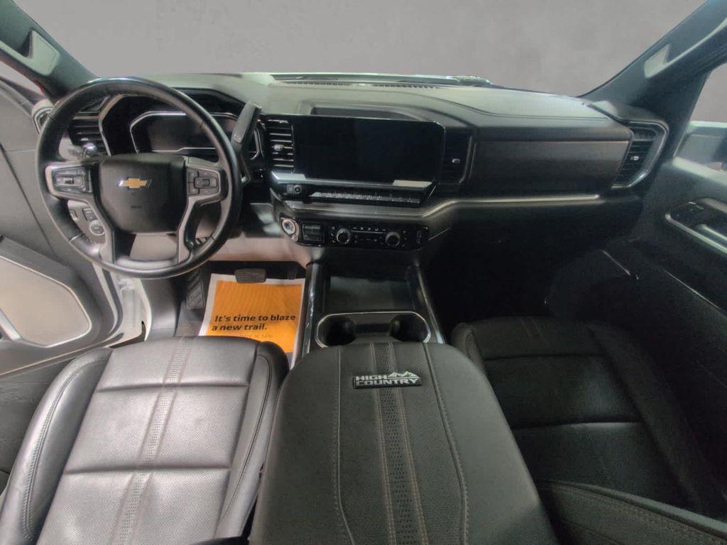 used 2025 Chevrolet Silverado 3500 car, priced at $62,995