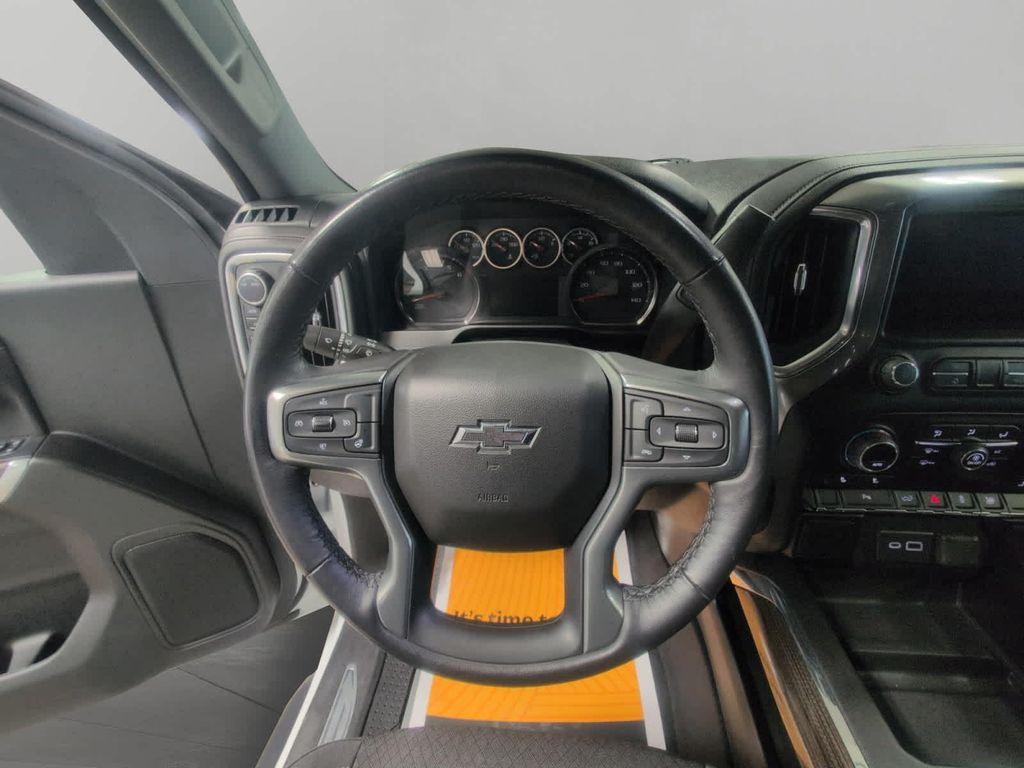 used 2022 Chevrolet Silverado 1500 car, priced at $38,995