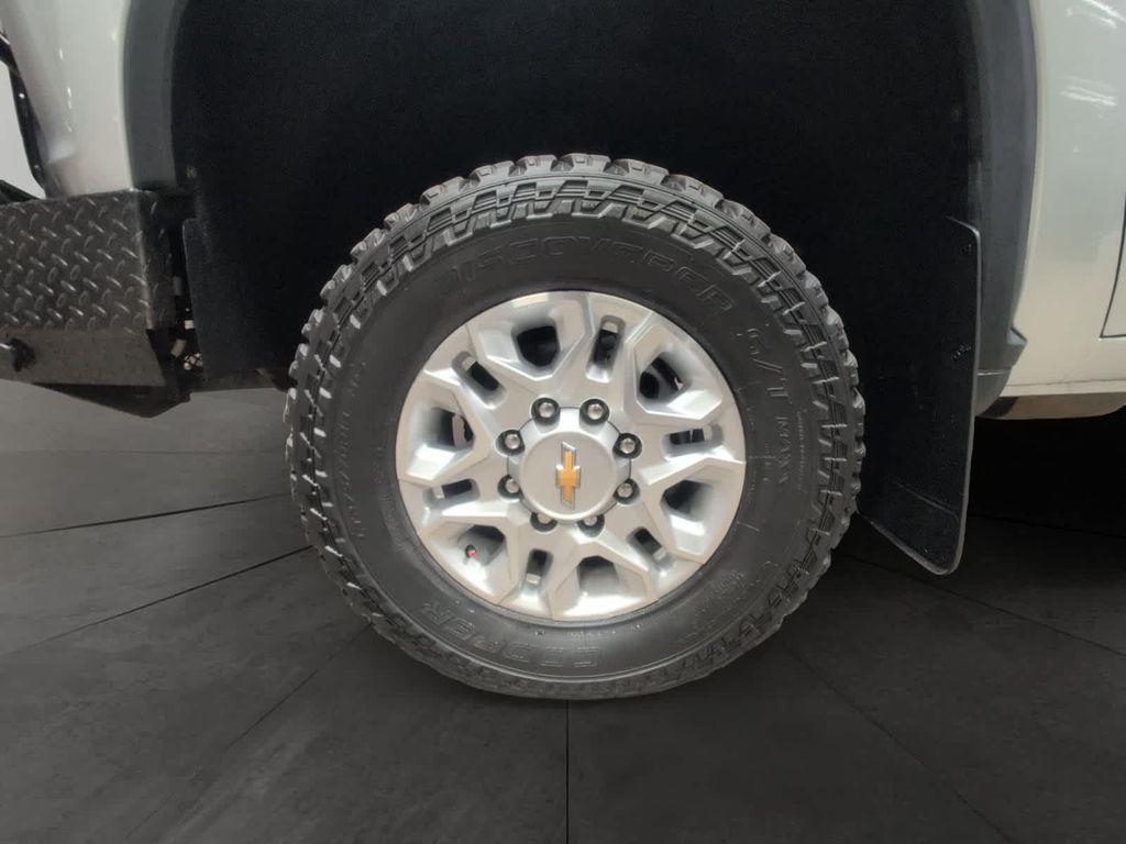 used 2021 Chevrolet Silverado 2500 car, priced at $50,995
