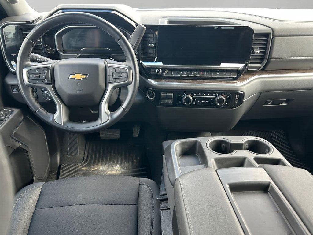 used 2022 Chevrolet Silverado 1500 car, priced at $38,495