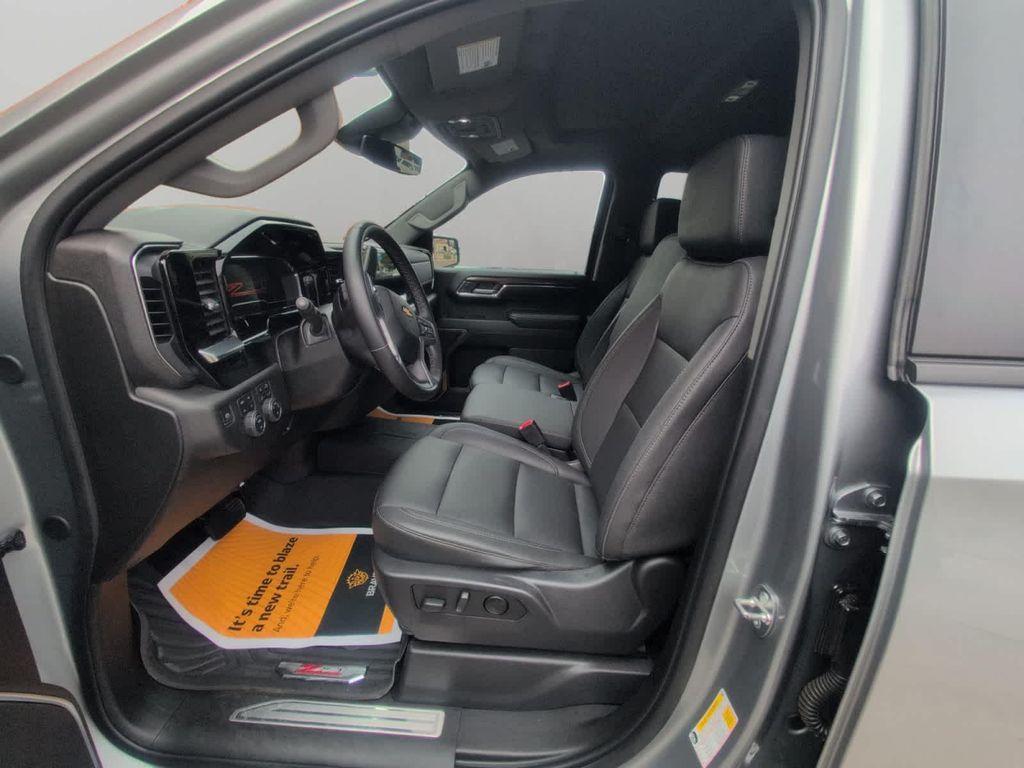 used 2024 Chevrolet Silverado 1500 car, priced at $39,995