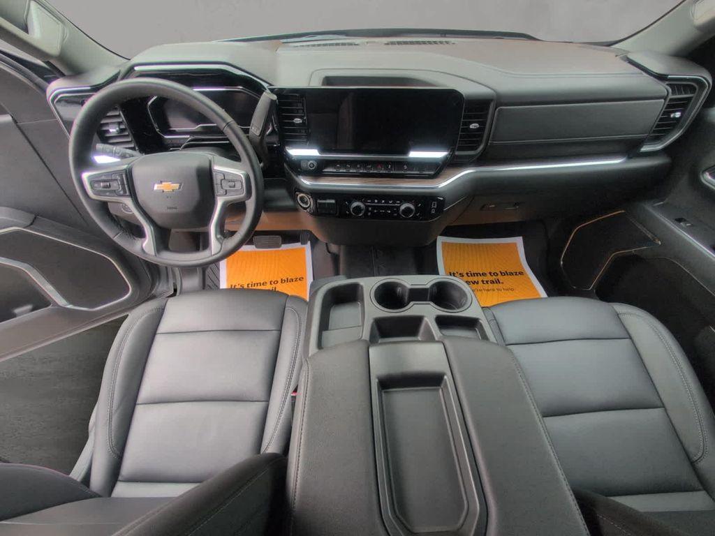 used 2024 Chevrolet Silverado 1500 car, priced at $39,995