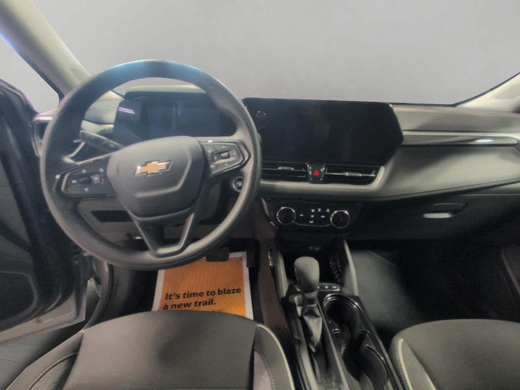 used 2025 Chevrolet TrailBlazer car, priced at $24,995
