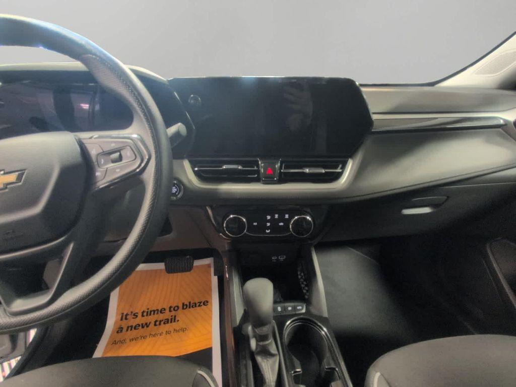 used 2025 Chevrolet TrailBlazer car, priced at $24,995