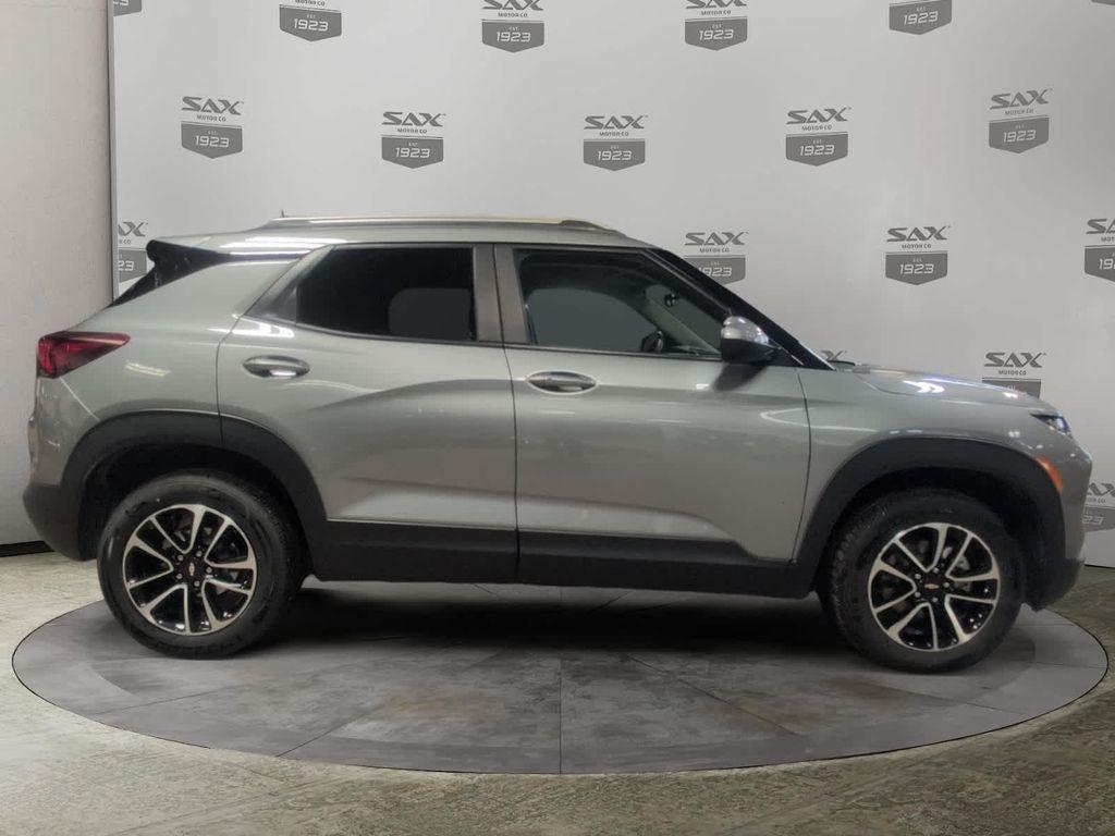 used 2025 Chevrolet TrailBlazer car, priced at $24,995