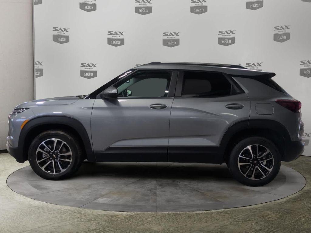 used 2025 Chevrolet TrailBlazer car, priced at $24,995