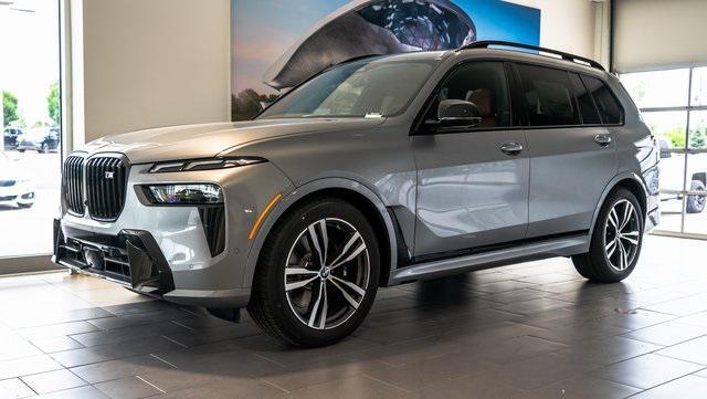 new 2025 BMW X7 car, priced at $116,475