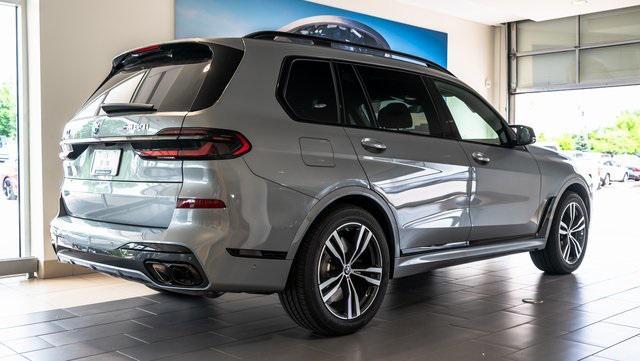 new 2025 BMW X7 car, priced at $116,475