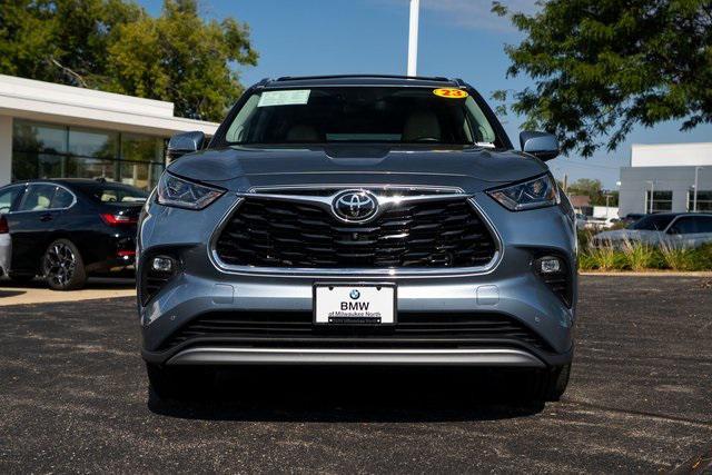 used 2023 Toyota Highlander car, priced at $43,949
