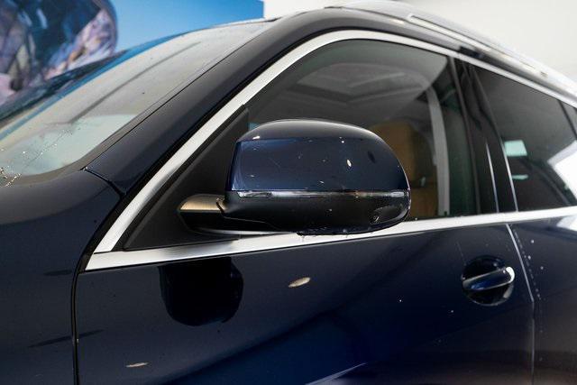 new 2026 BMW X7 car, priced at $94,525