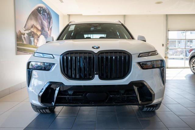 new 2025 BMW X7 car, priced at $106,600