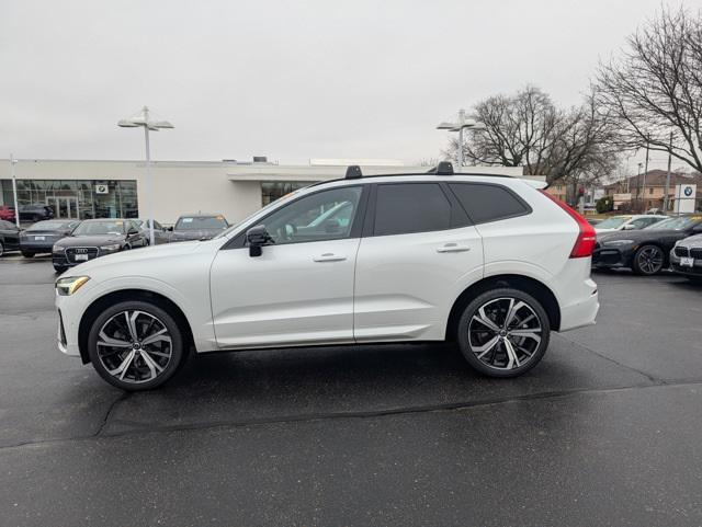 used 2022 Volvo XC60 car, priced at $37,886