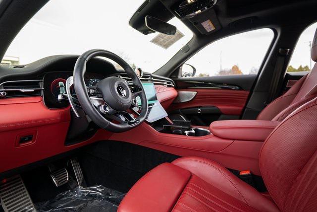 used 2023 Maserati Grecale car, priced at $43,626
