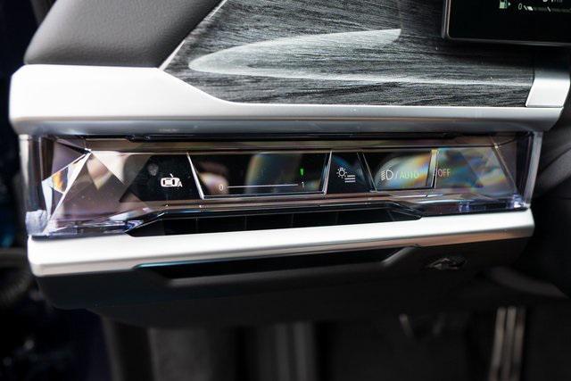 new 2026 BMW 740 car, priced at $116,275