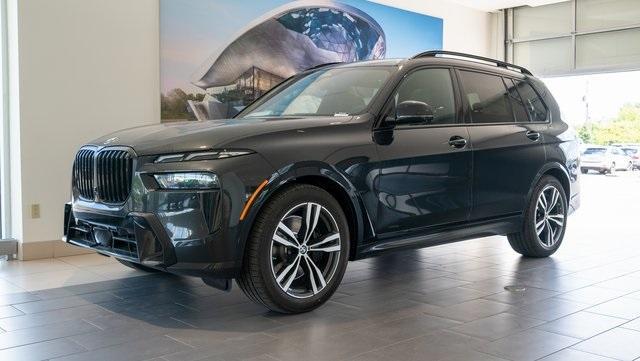 new 2025 BMW X7 car, priced at $93,275