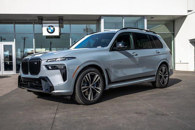 new 2025 BMW X7 car, priced at $119,155