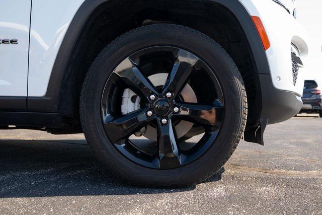 used 2023 Jeep Grand Cherokee car, priced at $31,985