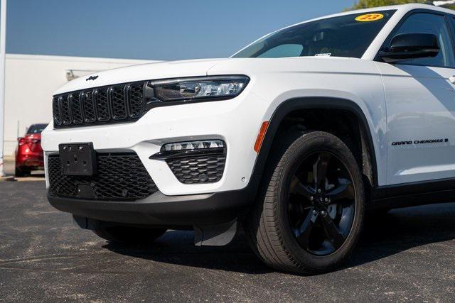 used 2023 Jeep Grand Cherokee car, priced at $31,985