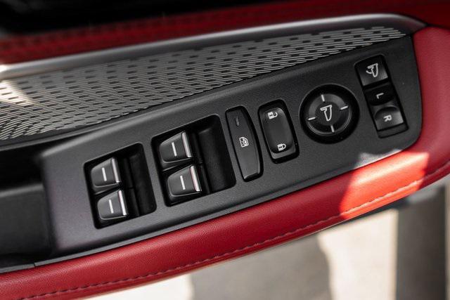 used 2022 Acura MDX car, priced at $39,975