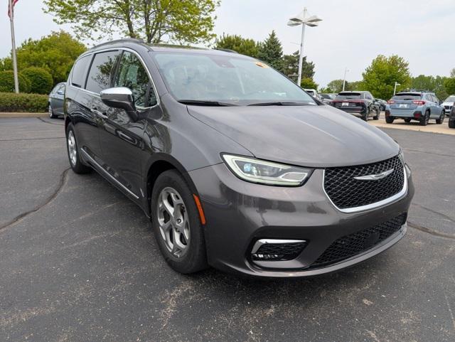 used 2022 Chrysler Pacifica car, priced at $26,903