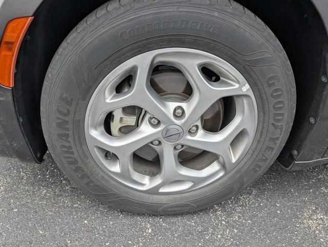 used 2022 Chrysler Pacifica car, priced at $26,903