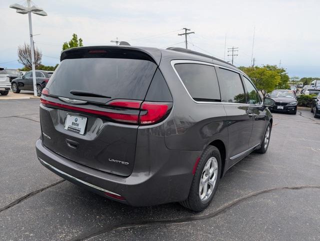 used 2022 Chrysler Pacifica car, priced at $26,903