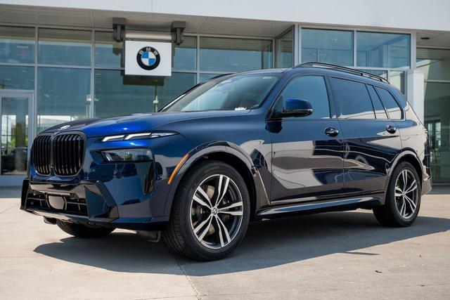 new 2026 BMW X7 car, priced at $100,675