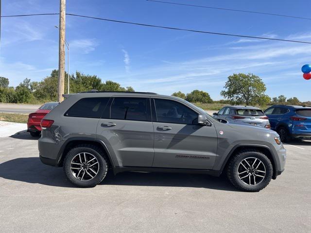 used 2020 Jeep Grand Cherokee car, priced at $28,000