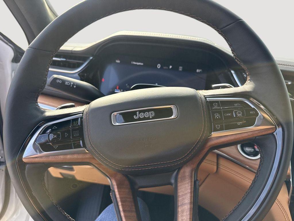 new 2025 Jeep Grand Cherokee L car, priced at $62,249