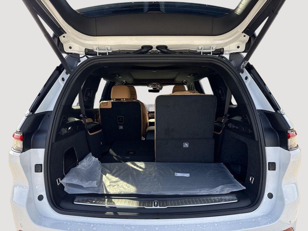 new 2025 Jeep Grand Cherokee L car, priced at $62,249