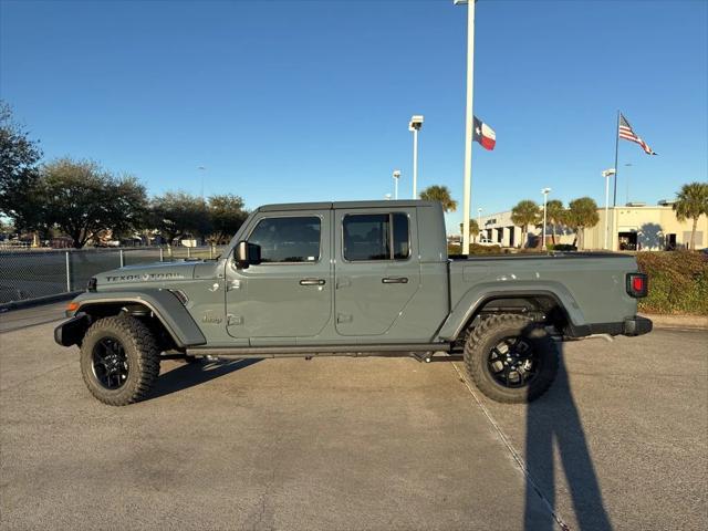 new 2025 Jeep Gladiator car, priced at $43,441