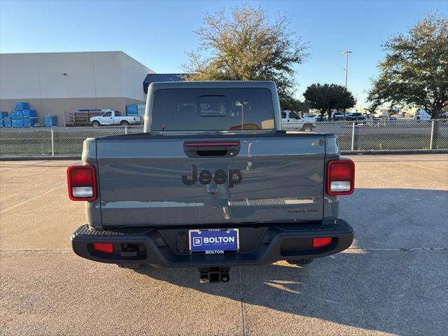 new 2025 Jeep Gladiator car, priced at $43,441