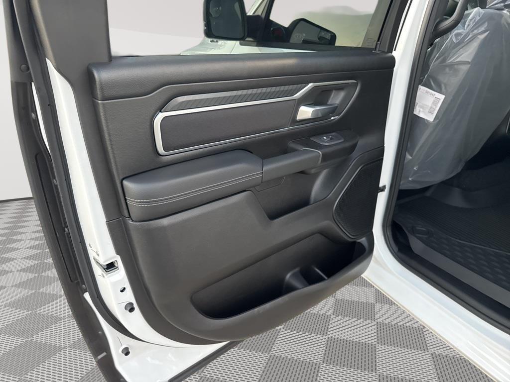 new 2025 Ram 1500 car, priced at $46,865