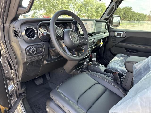 new 2025 Jeep Gladiator car, priced at $44,260