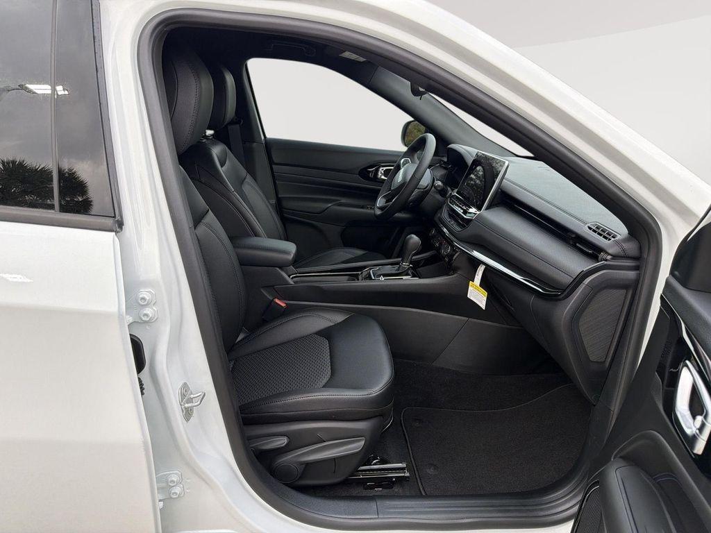 new 2026 Jeep Compass car, priced at $28,706