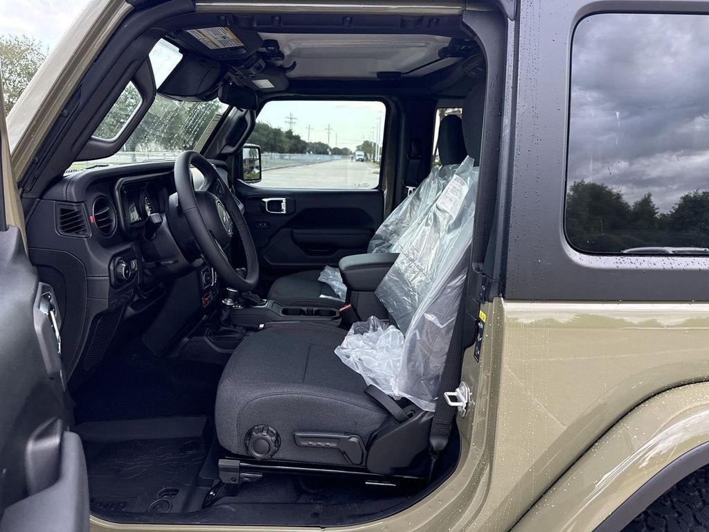 new 2025 Jeep Wrangler car, priced at $47,570