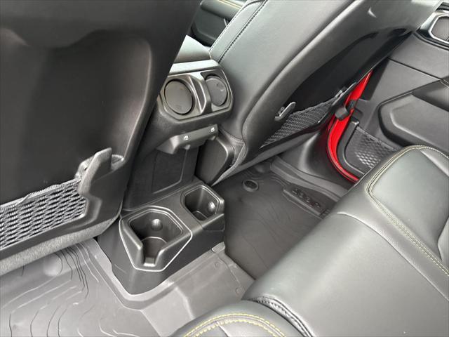 new 2025 Jeep Gladiator car, priced at $42,974