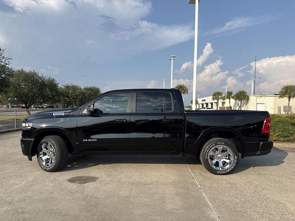 new 2025 Ram 1500 car, priced at $45,421