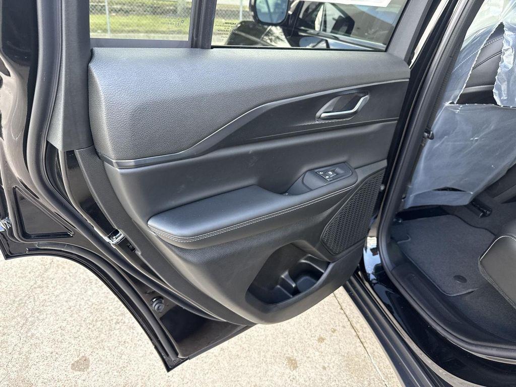 new 2025 Jeep Grand Cherokee car, priced at $39,726