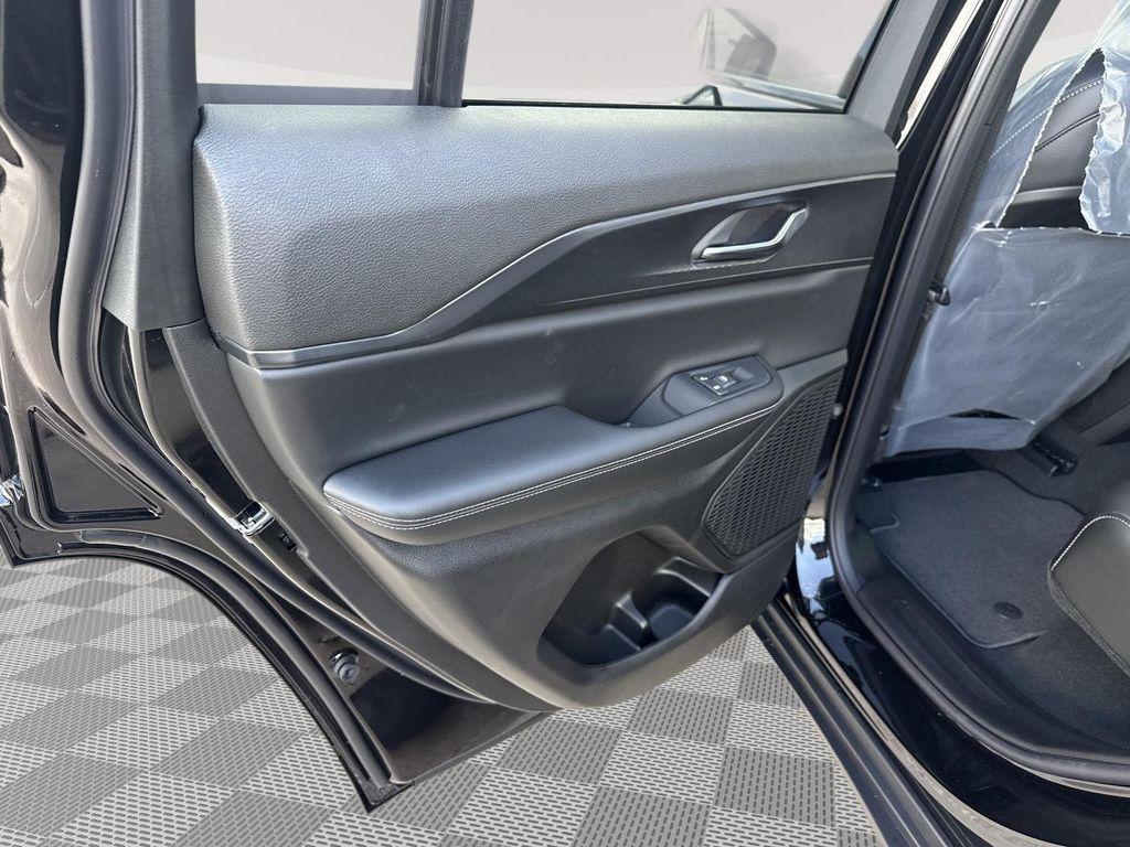 new 2025 Jeep Grand Cherokee car, priced at $40,226