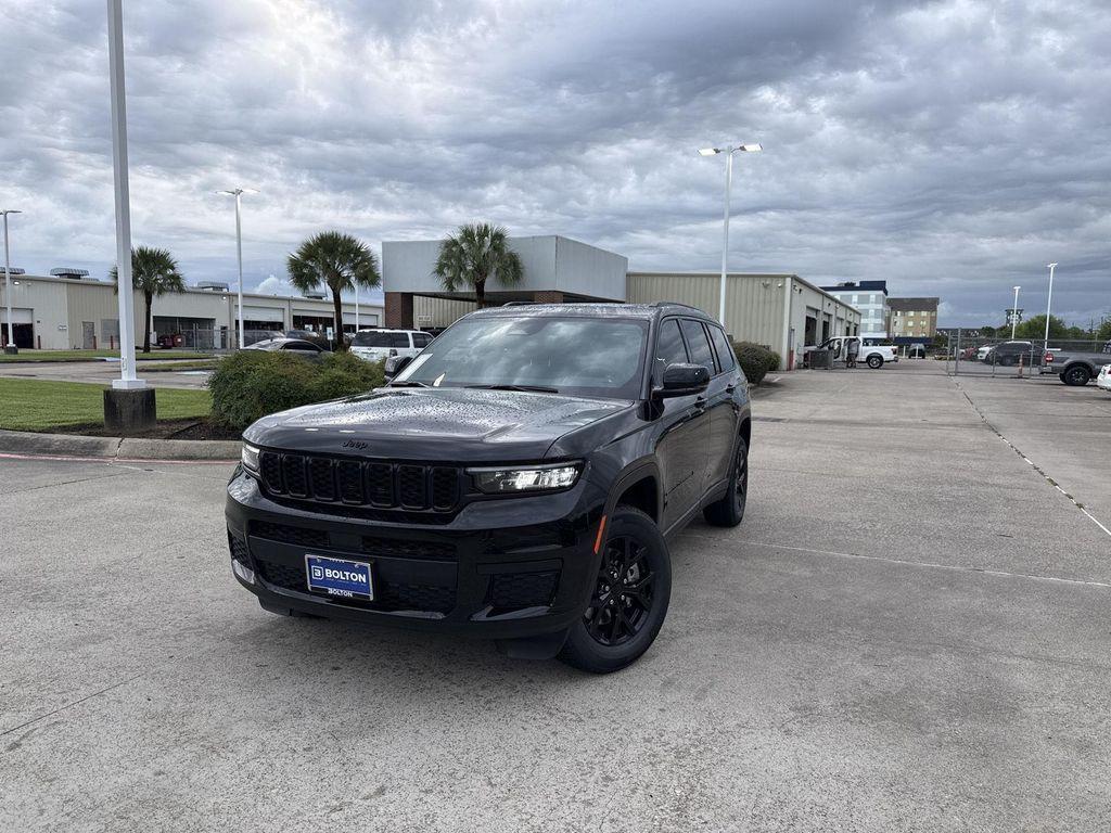 new 2025 Jeep Grand Cherokee L car, priced at $38,976