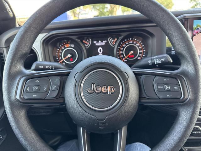 new 2025 Jeep Wrangler car, priced at $29,285