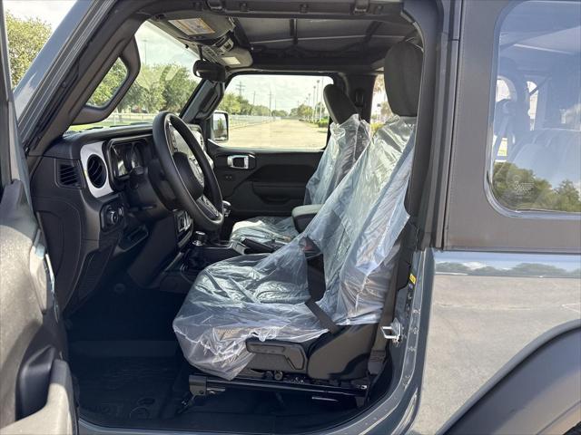 new 2025 Jeep Wrangler car, priced at $29,285