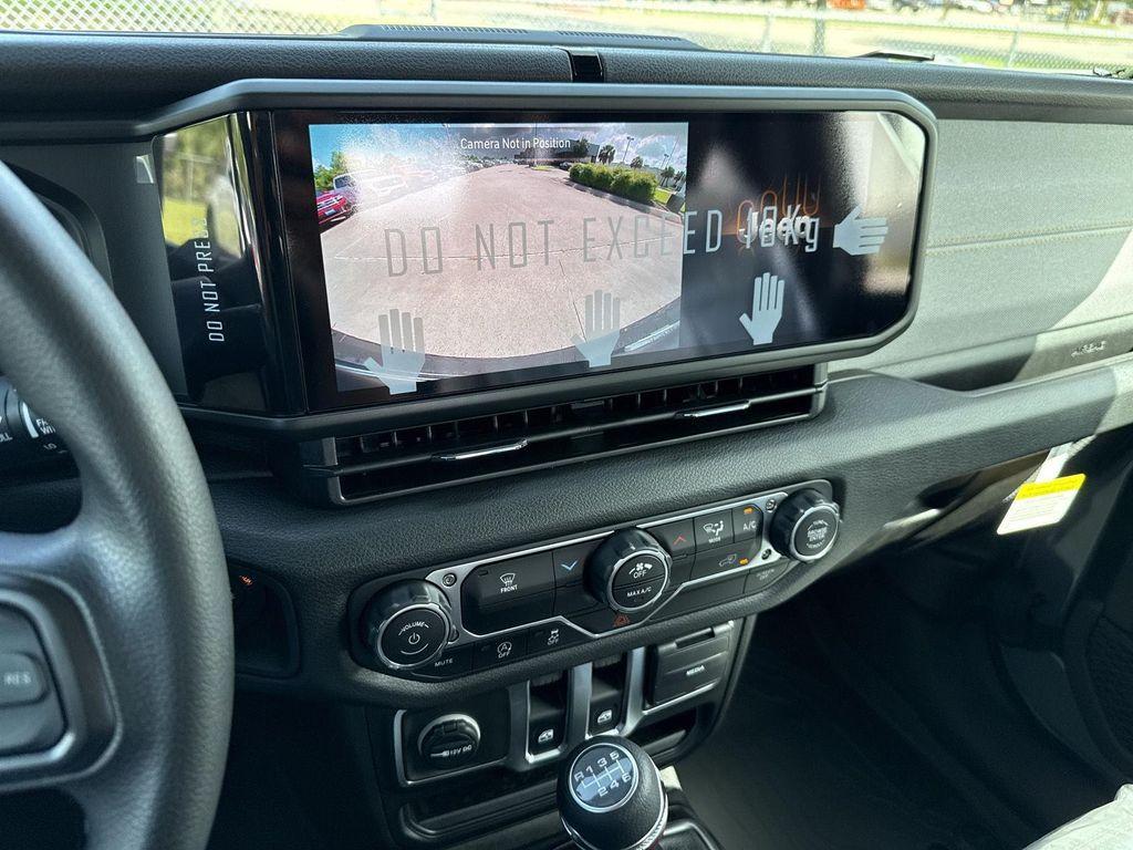 new 2025 Jeep Wrangler car, priced at $28,685