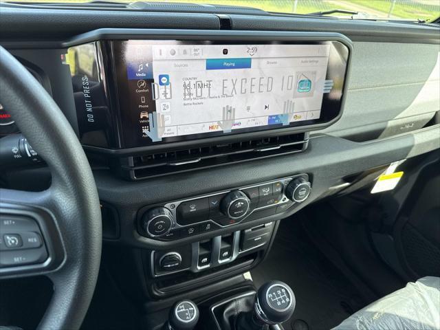 new 2025 Jeep Wrangler car, priced at $29,285