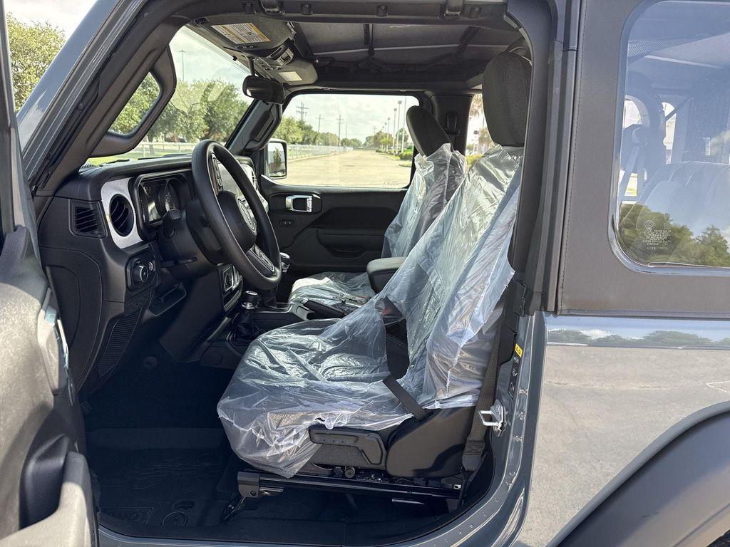new 2025 Jeep Wrangler car, priced at $28,685