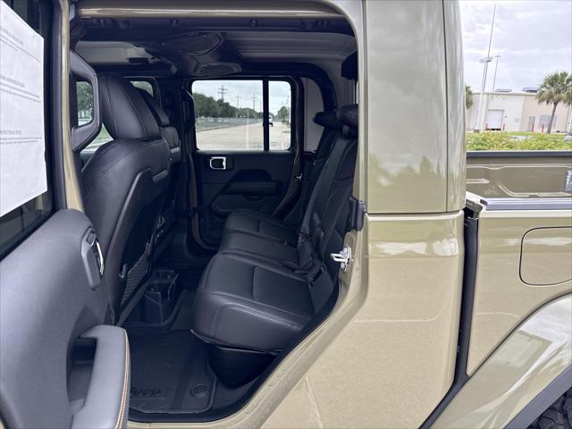 new 2025 Jeep Gladiator car, priced at $44,040